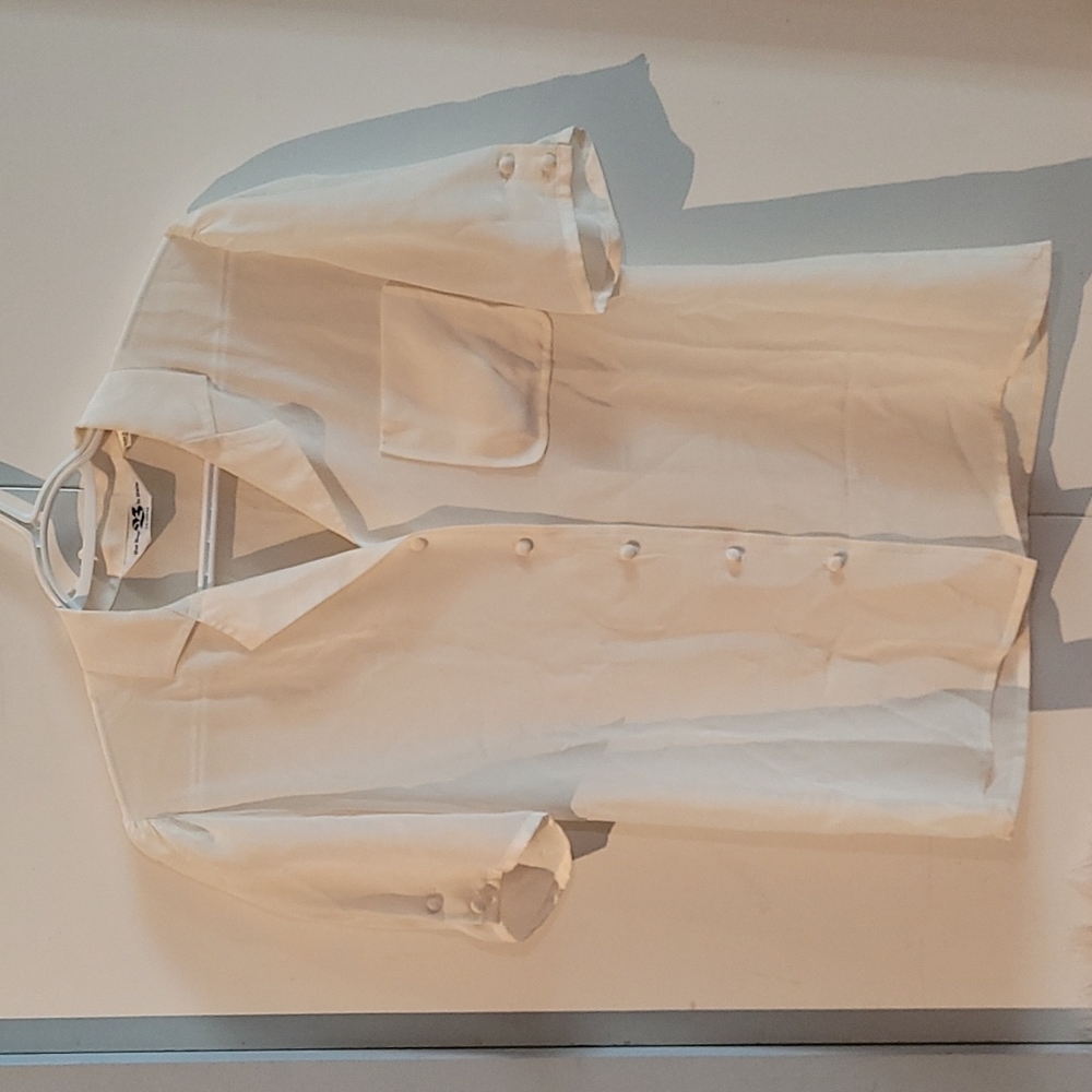 Vintage 100% silk blouse